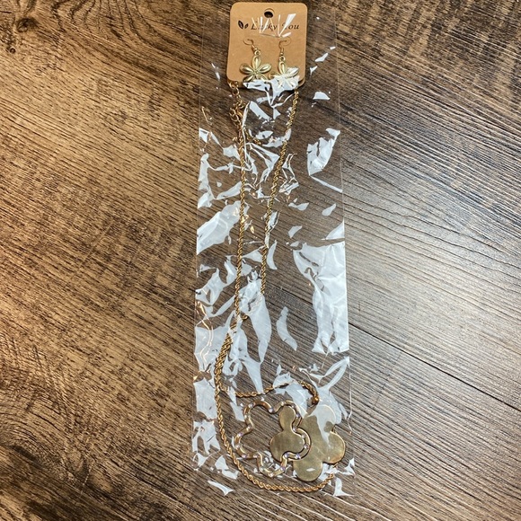 Lucky You 2Pc Clover Sterling Silver Pendant Chain Necklace Atq. Gold - Picture 4 of 6